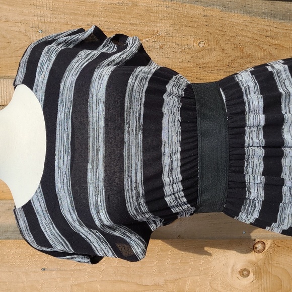 SOLD * Vintage Striped Mini Dress - Picture 5 of 10